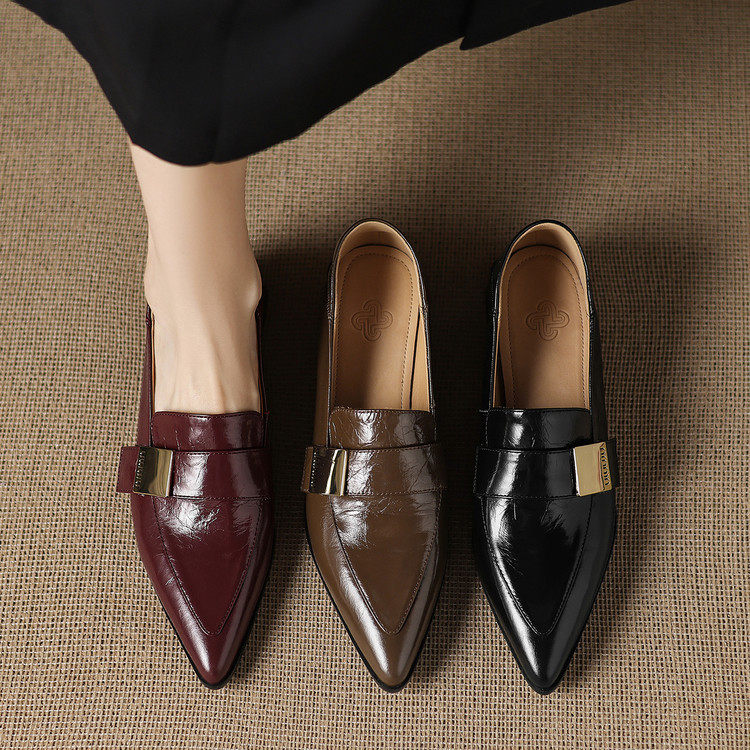 英伦粗跟单鞋女2025春秋款真皮尖头乐福鞋深口酒红色低跟小皮鞋