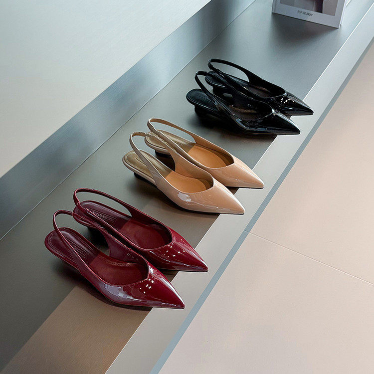 3cm小坡跟~真皮法式绝美不累脚软漆皮裸杏色尖头浅口后空凉单鞋女,户外/登山/野营/旅行用品,登山鞋/徒步鞋,淘宝优惠券,粉丝福利购,淘宝优惠卷