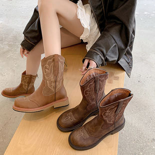 真皮复古英伦旅游穿搭西部靴刺绣骑士靴短靴女马丁靴子美拉德夏天