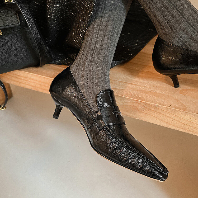 法式方头软底银色单鞋女复古一脚蹬猫跟金属皮中跟浅口羊皮乐福鞋,户外/登山/野营/旅行用品,登山鞋/徒步鞋,淘宝优惠券,粉丝福利购,淘宝优惠卷