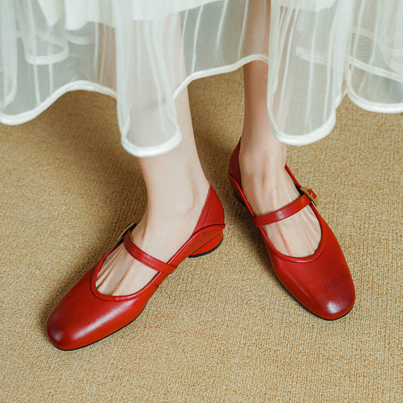 浅口玛丽珍女鞋平底一字带配裙子单鞋秋软底红色豆豆鞋大码41一43,户外/登山/野营/旅行用品,登山鞋/徒步鞋,淘宝优惠券,粉丝福利购,淘宝优惠卷