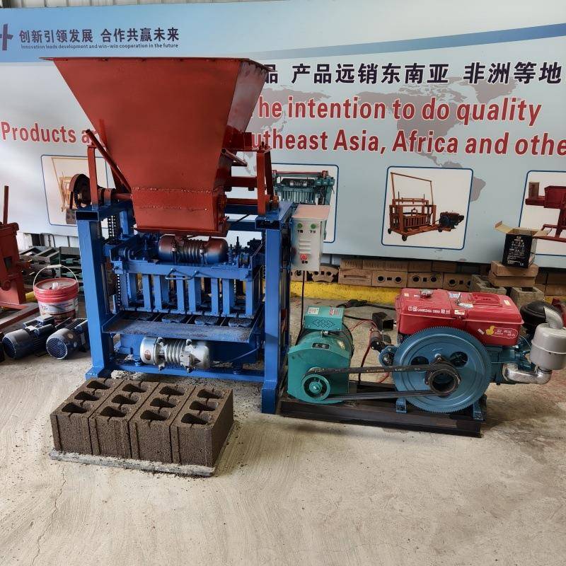 柴油机4-30B小型砖厂制砖机设备免烧制砖机配件模具混凝土制砖