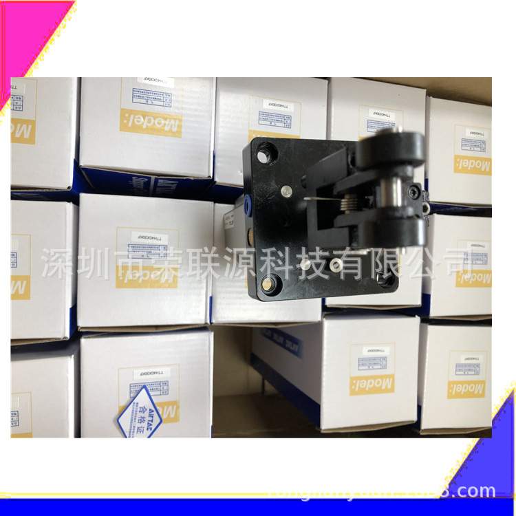 AirTAC原装亚德客阻挡气缸TWQ40X20SC TWQ40X25SC TWQ40X30SC