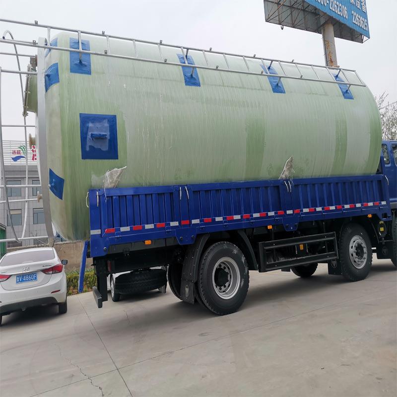 供应玻处璃30T，50T钢储罐污水备理设混储罐玻璃钢合酸储罐盐酸储图片