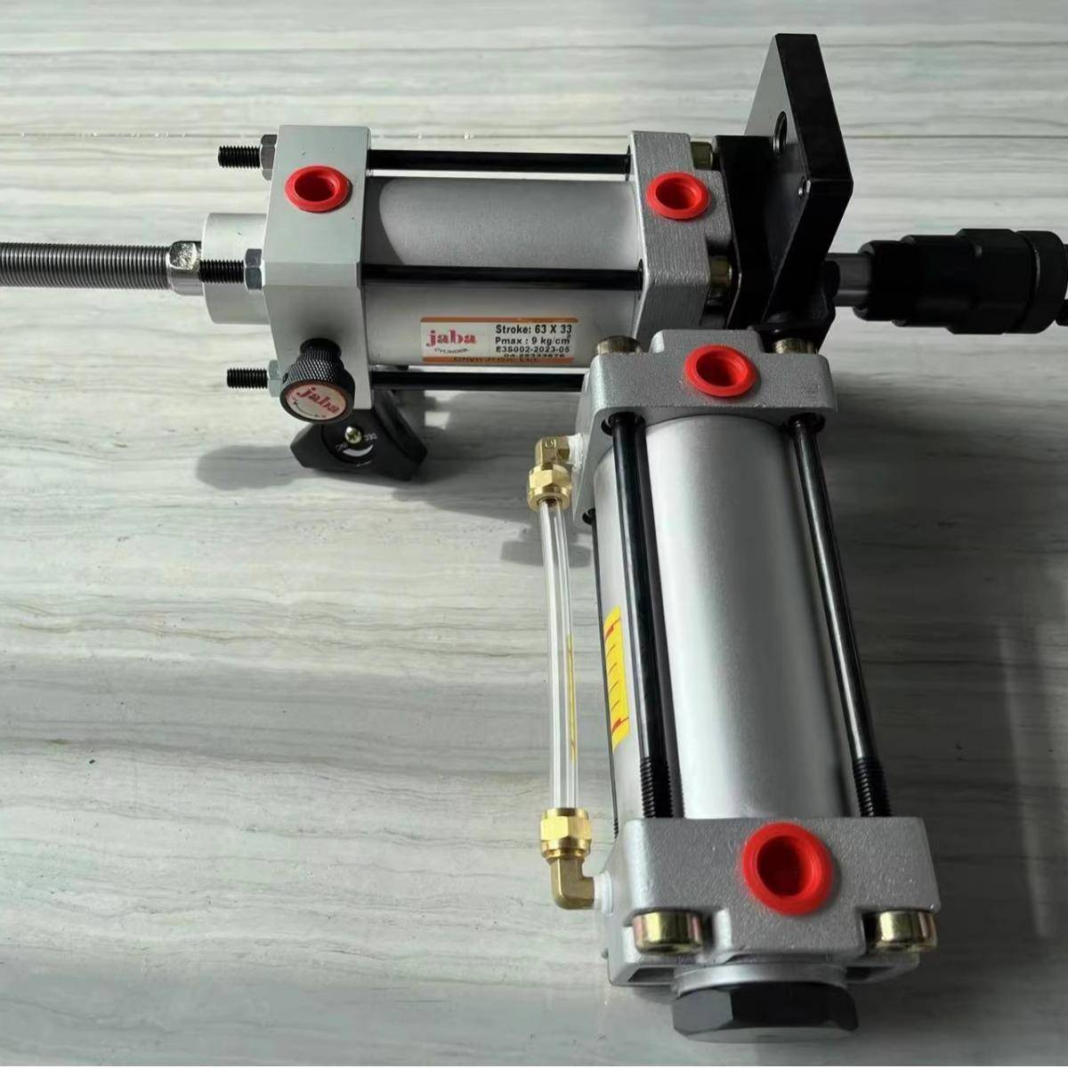 jaba气缸stroke:63*33pmax:9kgE3S002-2023CYLINDER银色原装