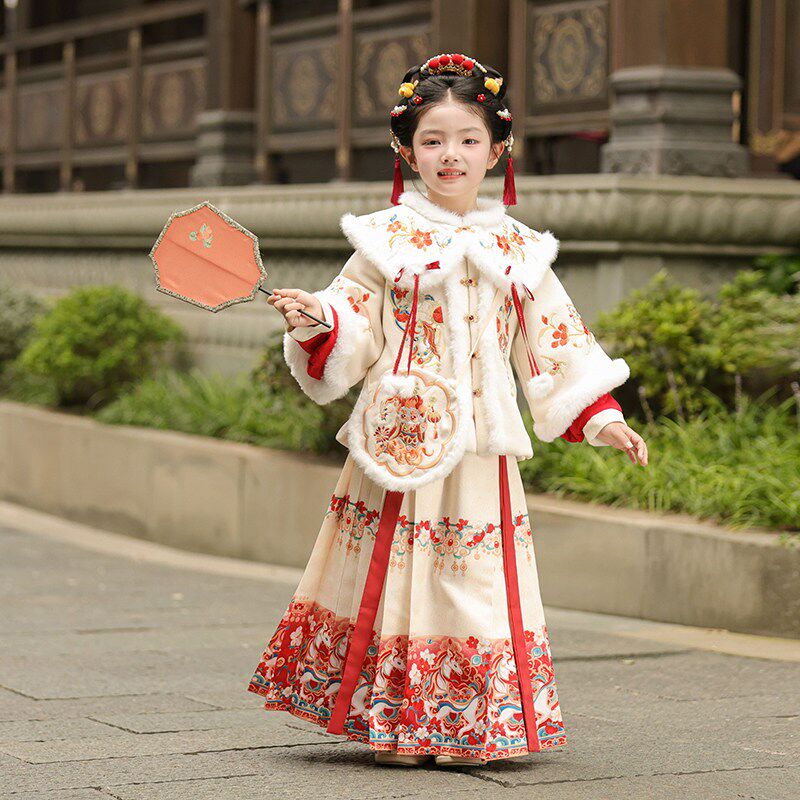汉服女童冬季儿童中国风过年服套装加厚古风2026新款X古装拜年服