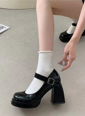 小个子增高粗跟玛丽珍鞋女圆头日系学生jk制服lo小皮鞋黑色高跟鞋