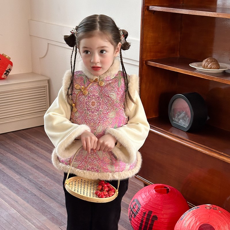 女童新中式加绒加厚唐装拜年服儿童冬装宝宝背Q心提花盘扣旗袍马