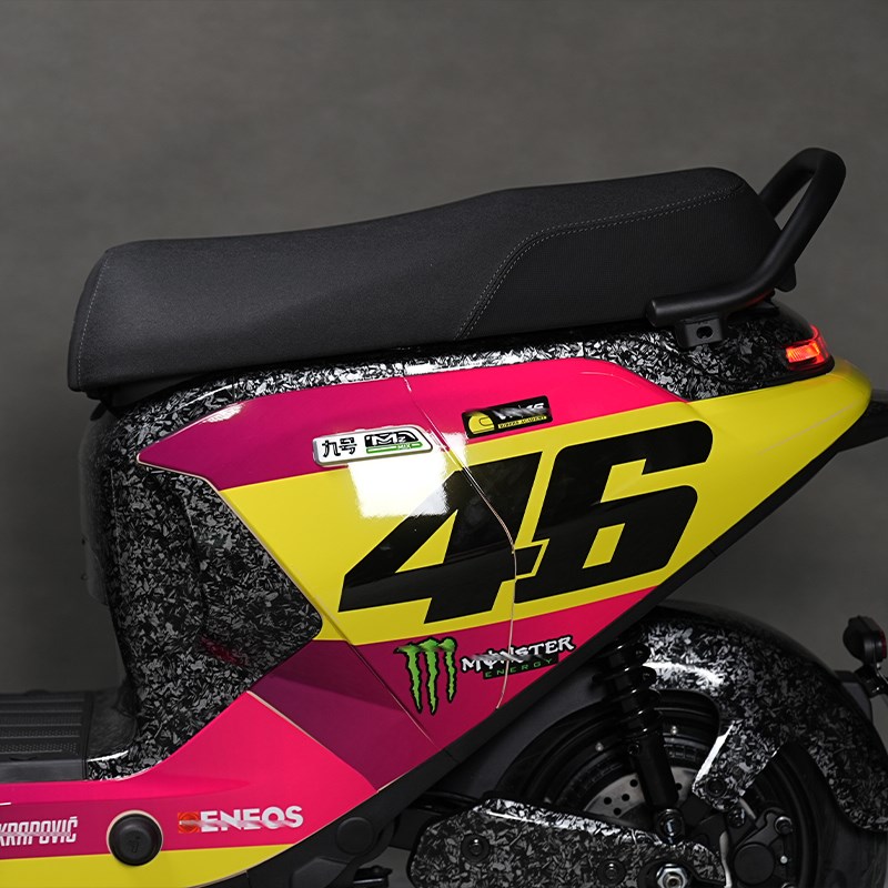 适用九号MZMIX版画贴纸车身拉花贴花防水保护贴膜电动.车改装配件