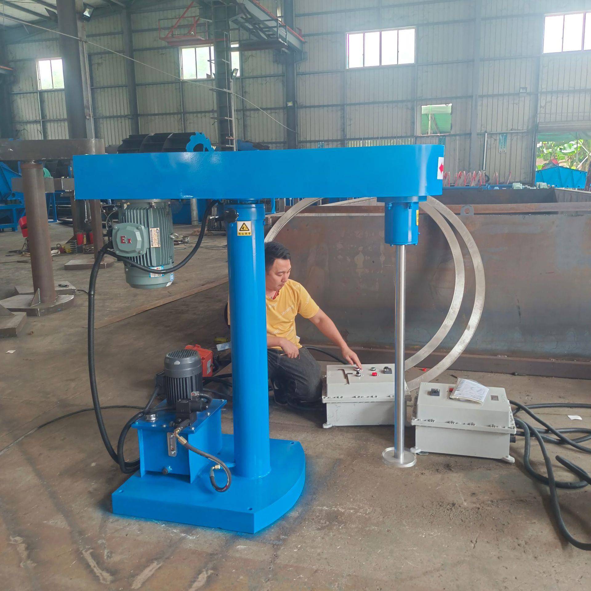 18.5KW电动升降分散机.胶粘剂高速混合机变频调速高剪切.批量生产