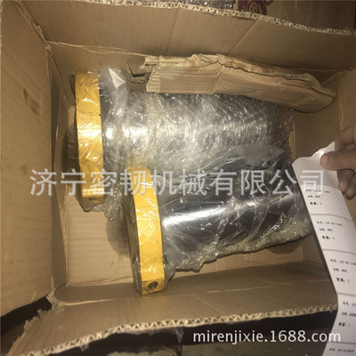 推土机配件TY160/SD16/SD22/SD23涨紧油缸16Y-40-11400