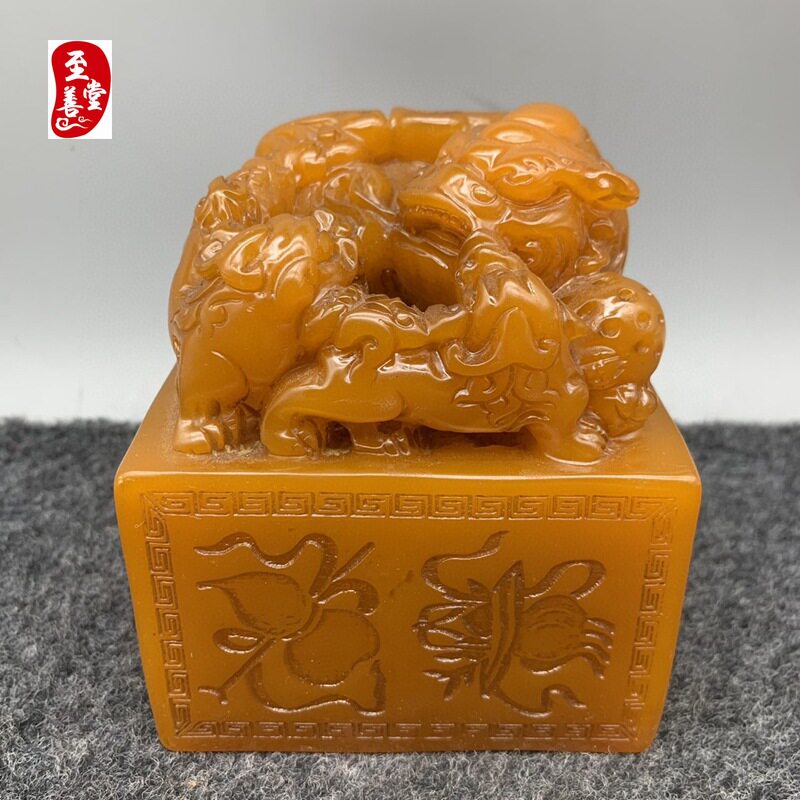 仿古寿山石田黄石狮子玉玺摆件