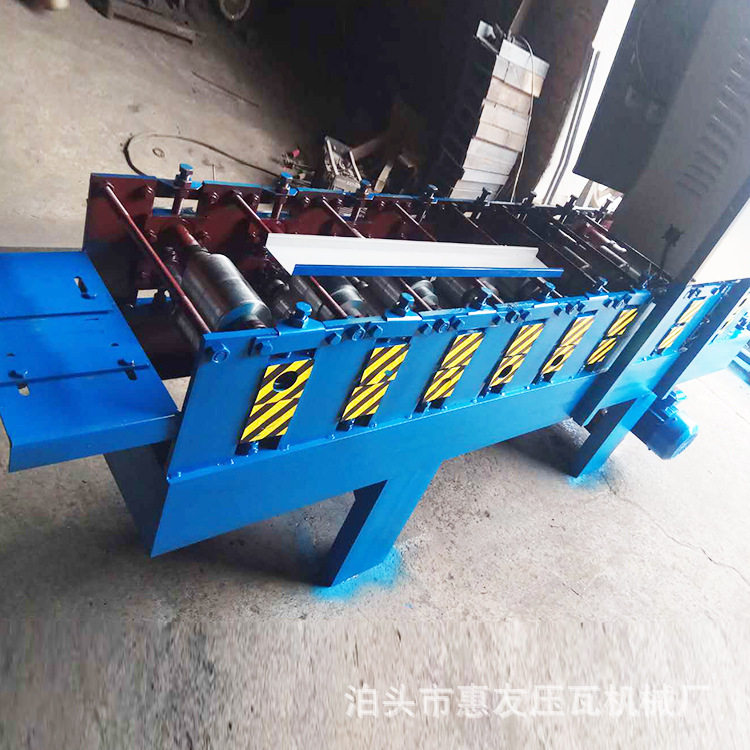 U型槽彩钢包边成型机厂家
