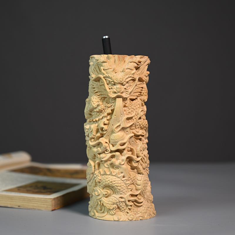 小叶黄杨木雕刻龙笔筒办公文房用品实木中式家居雕刻工艺品摆件