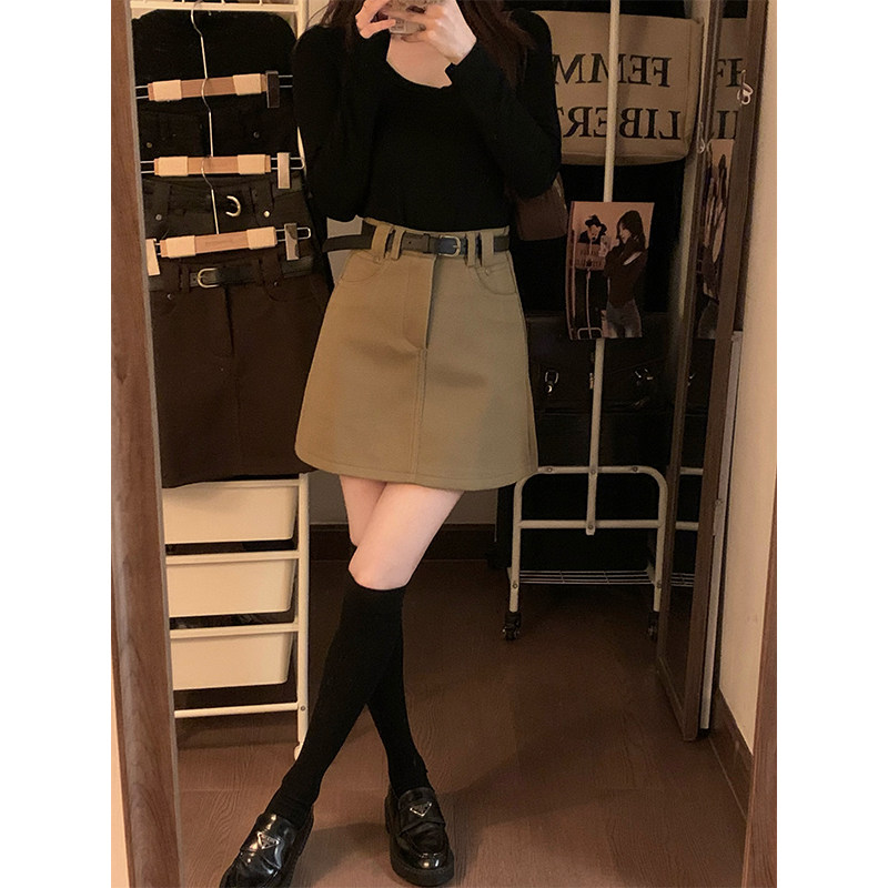 现货毛呢短裙女春秋2024新款复古高腰显瘦防走光ins超火的A字半身