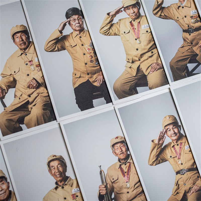 志愿军战士肖x像明信片10幅