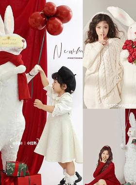 店铺橱窗可爱的兔子小姐站立毛绒彷真动物摆件饭厅照相馆拍照道具