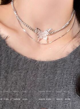 女双项链个性蝴蝶液态戴轻奢层叠