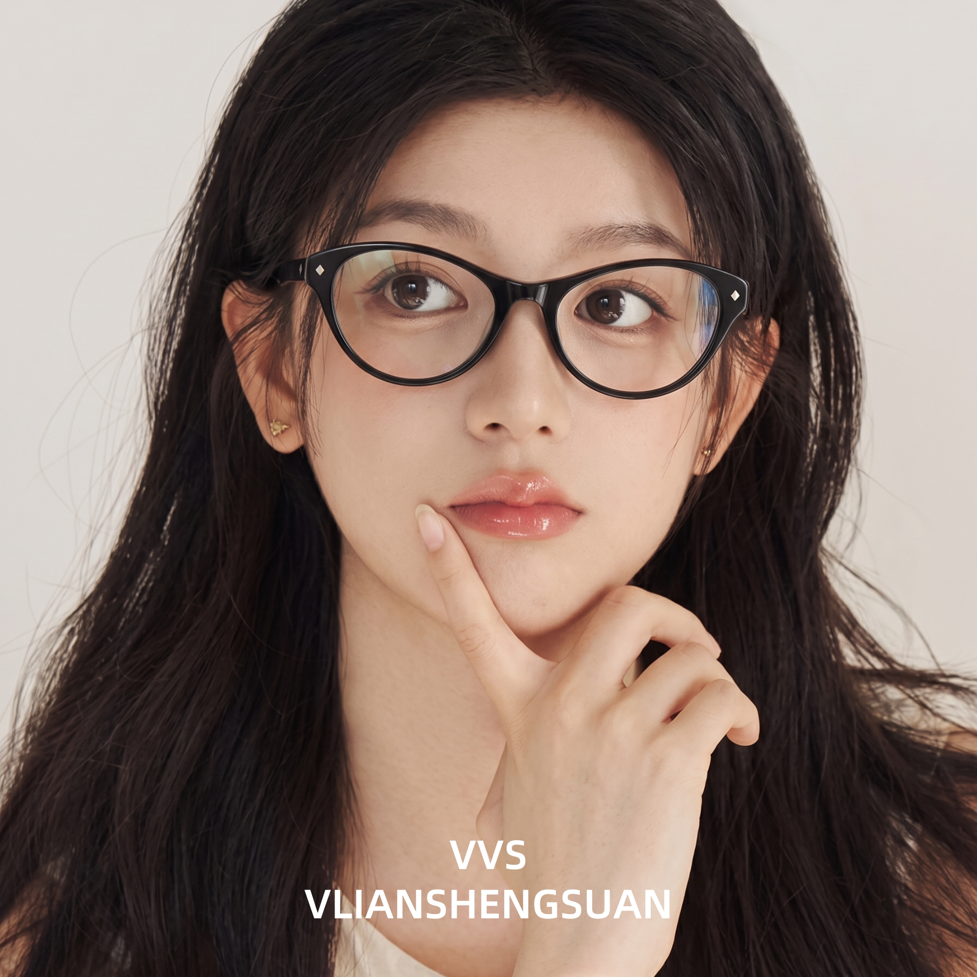 VVS时尚简约防蓝光近视眼镜