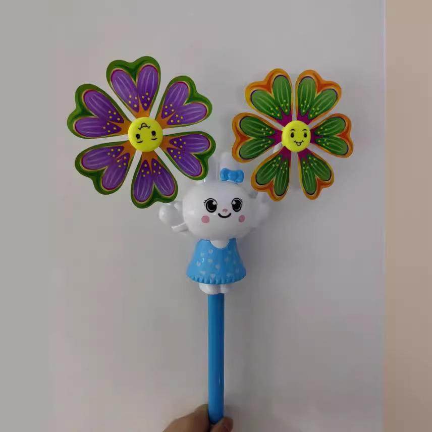 新款萌兔摇铃风车笑脸七彩大风车小朋友手持玩具公园广场摆摊,鲜花速递/花卉仿真/绿植园艺,割草机/草坪机,淘宝优惠券,粉丝福利购,淘宝优惠卷