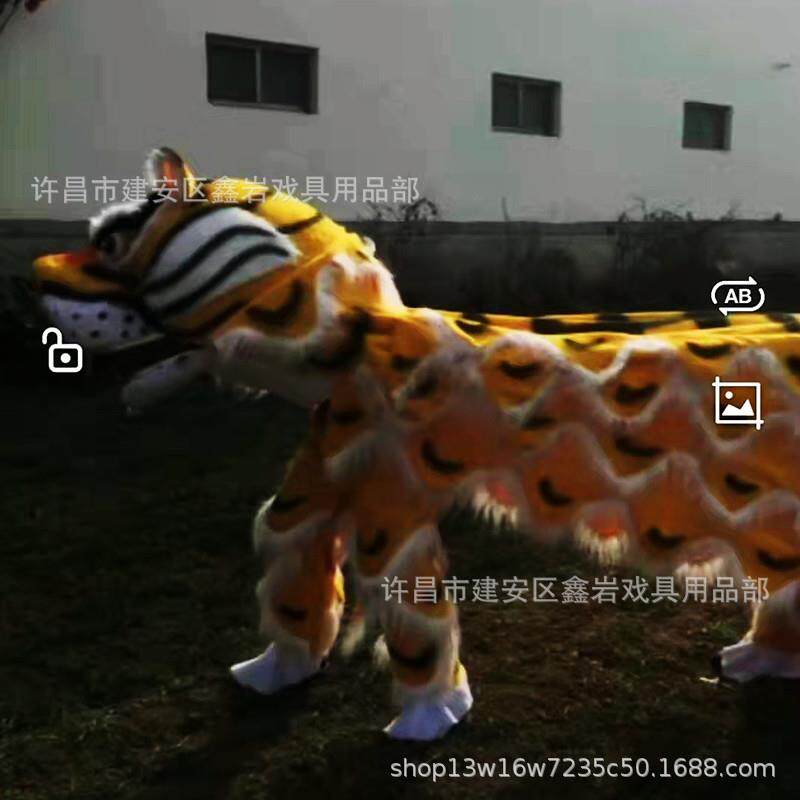 虎年道具舞台仿真老虎布老虎武松打虎