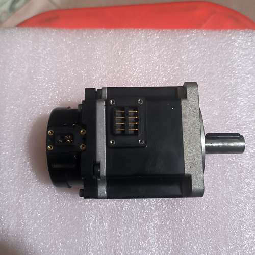 议价伺服电机200w,R88M-1M20030T-S2成色