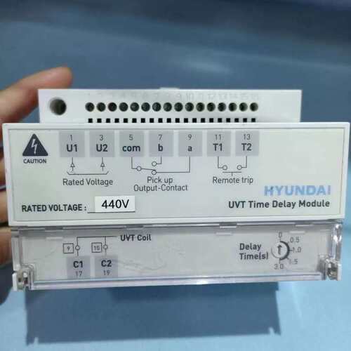 议价船用韩国船用延时继电器模块HYUNDAI UANS-UT4 440V实拍