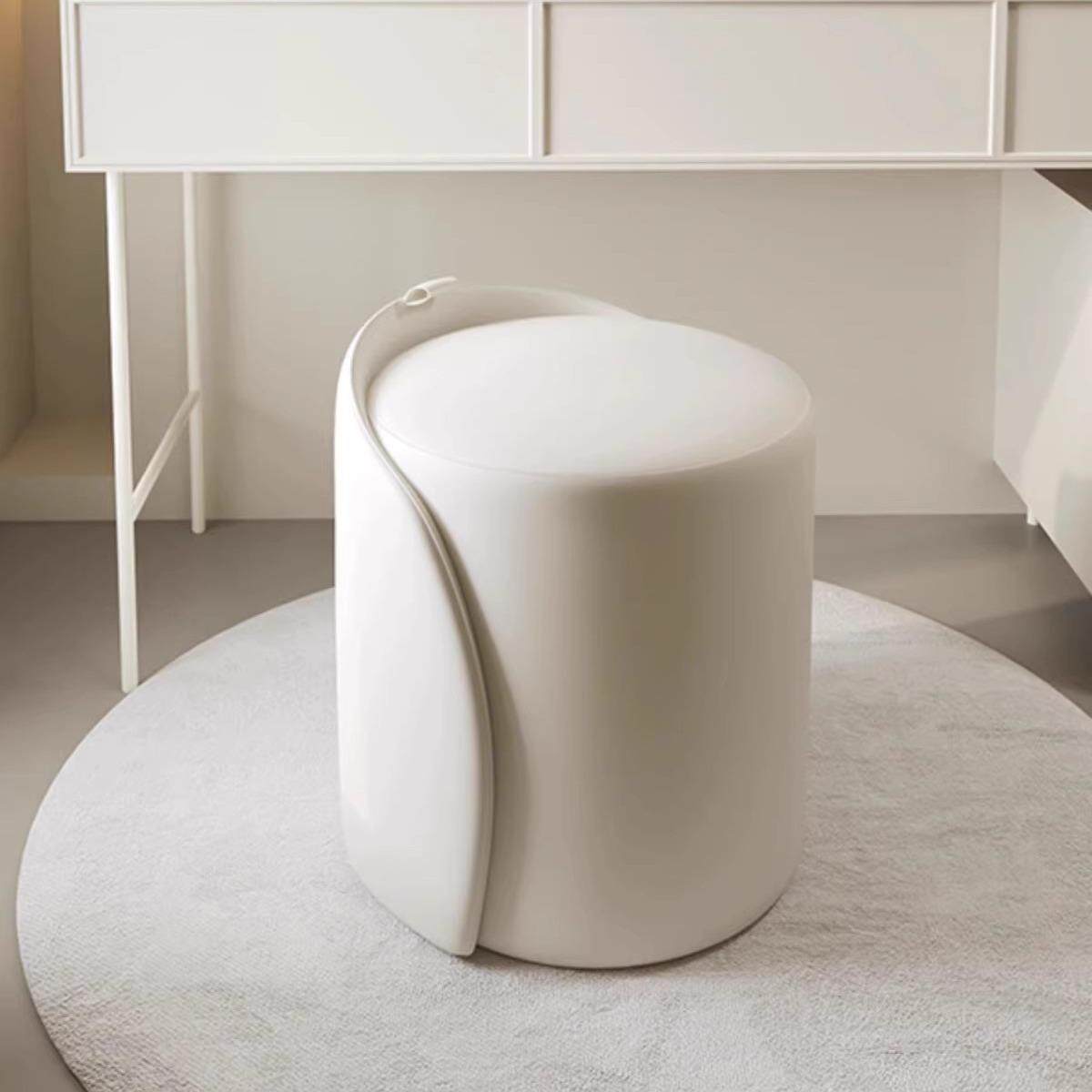 轻奢化妆凳新款梳妆凳高级感化妆椅女生主卧室圆凳家用梳妆台凳子