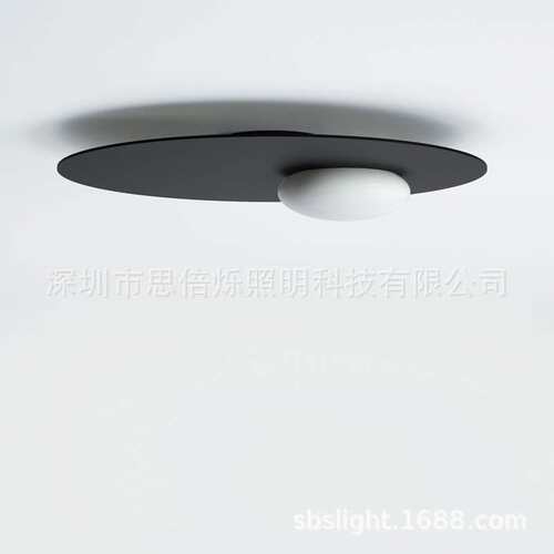 北欧简约样板房卧室吸灯现代设计师走廊过道阳台个性艺术吸顶灯