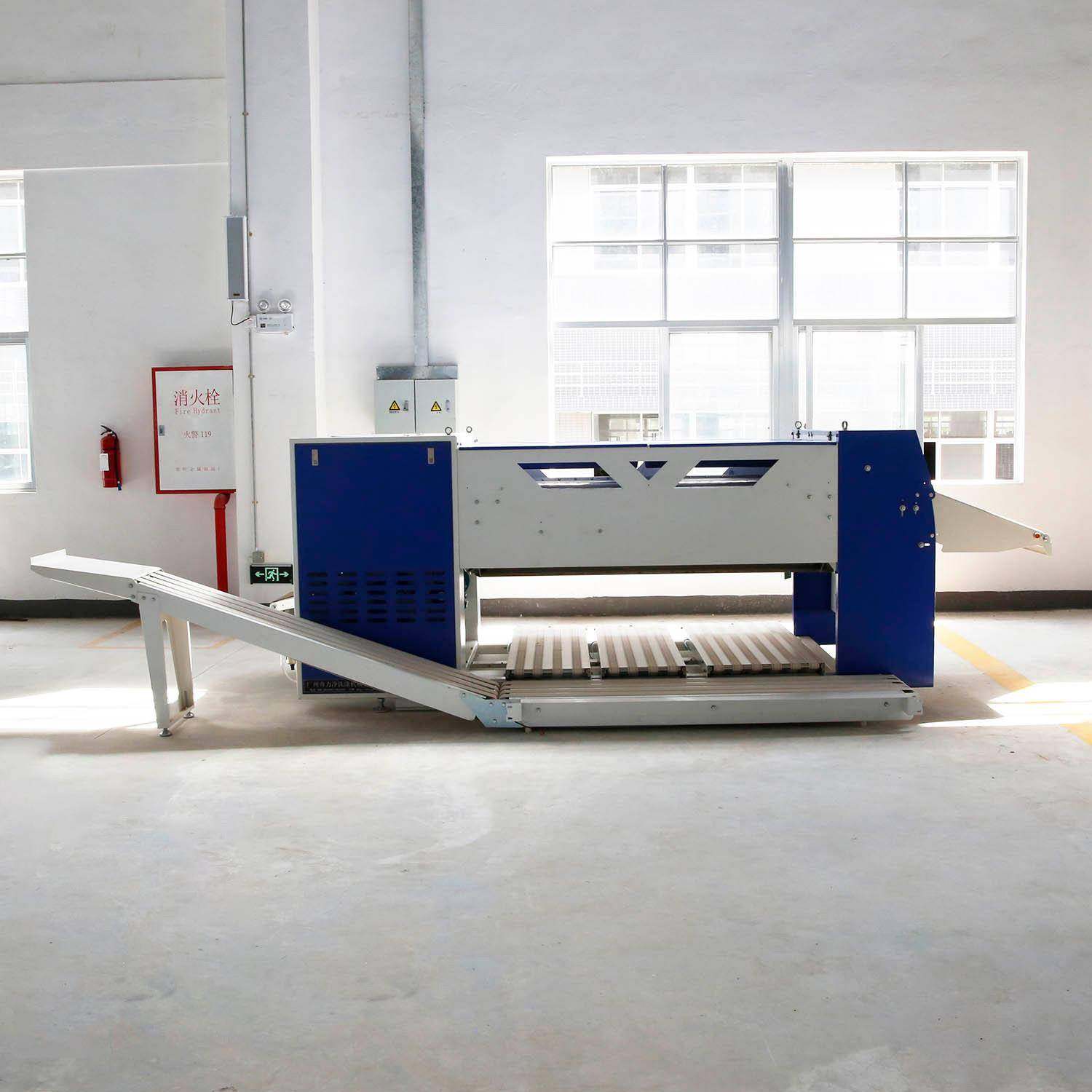 工业烫平机ZD1800大型自动化烫衣机蓝白色输送系统设备