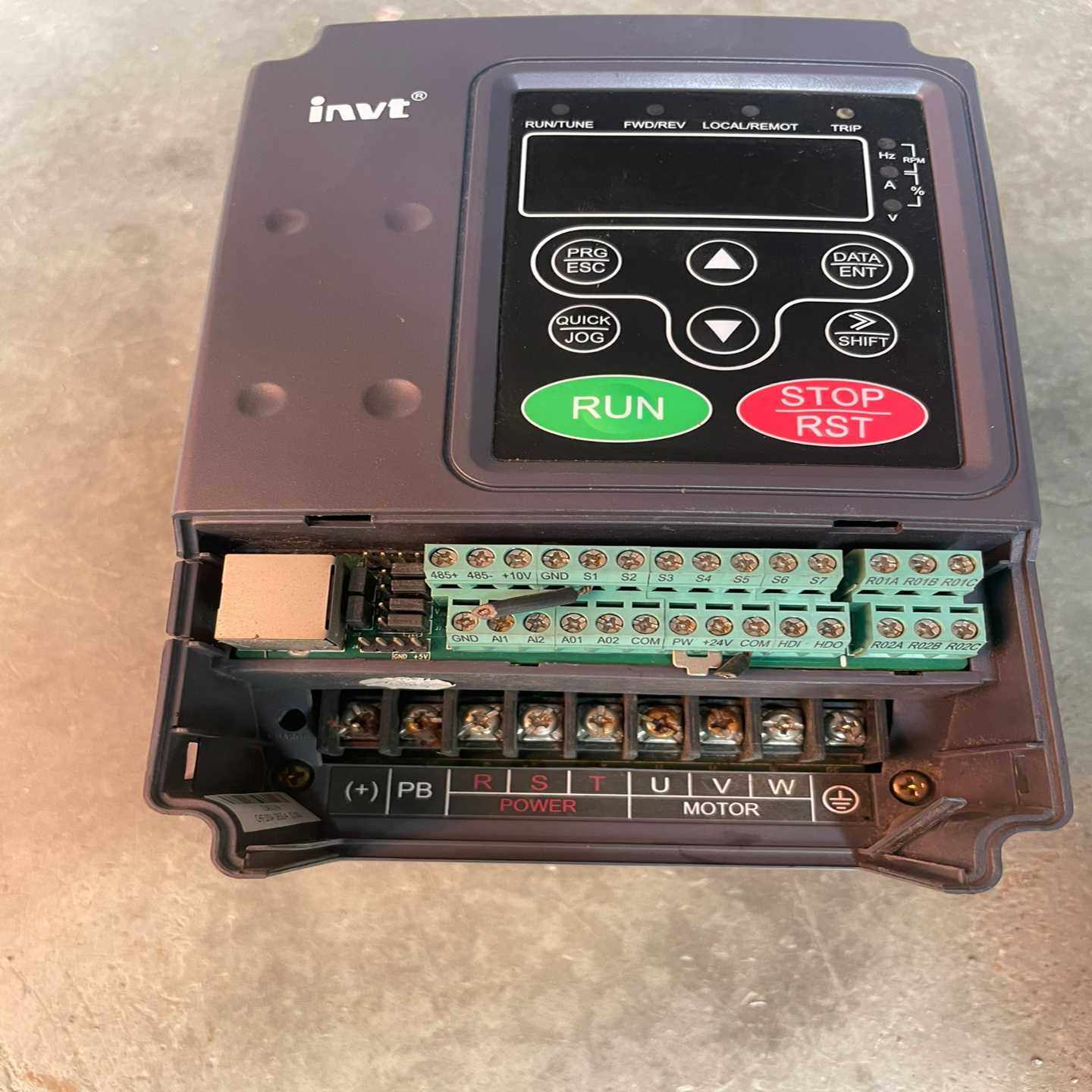 英威腾变频器CHF100A-1R5G-4【落红设备】