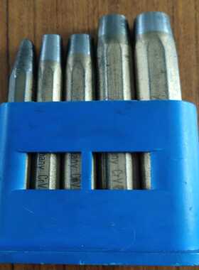 询价~德国RENNSTEIG冲子套装2－6号一套，成色如图，价格包