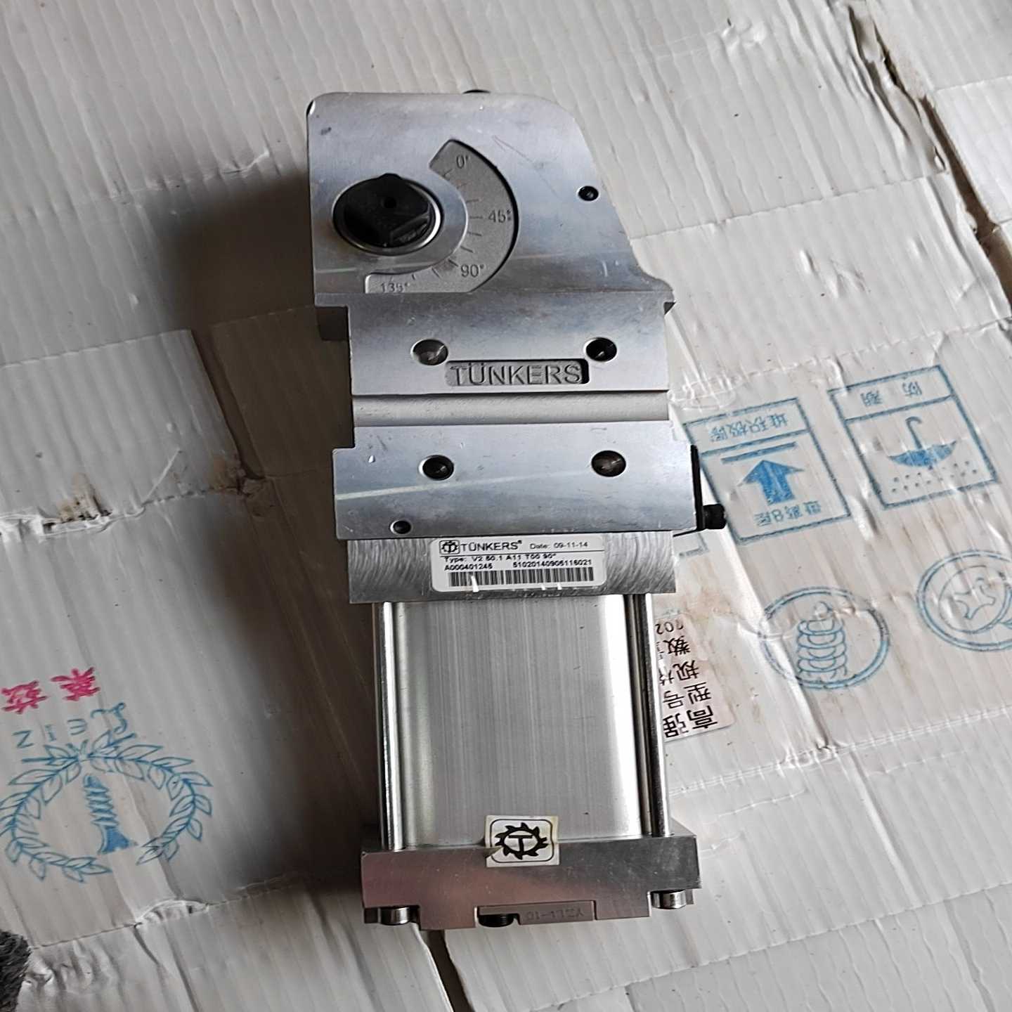 【议价】TUNKERS气缸V2 501 A11 T00 90库