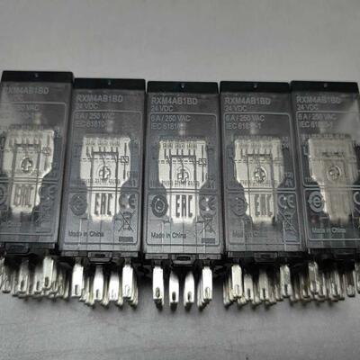 (询价)RXM4AB1BD继电器RXM4AB1BD