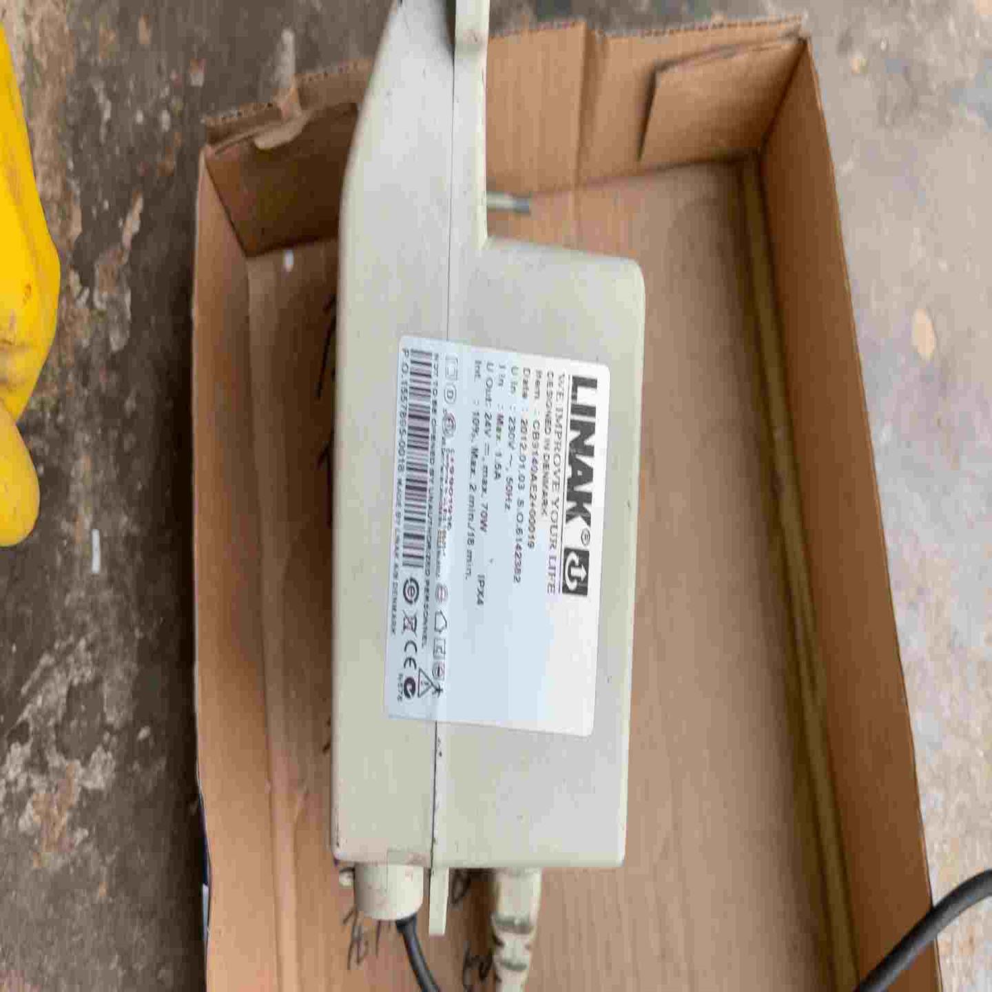 议价LINAK   力纳克电动控制器  CB9140AE2+00