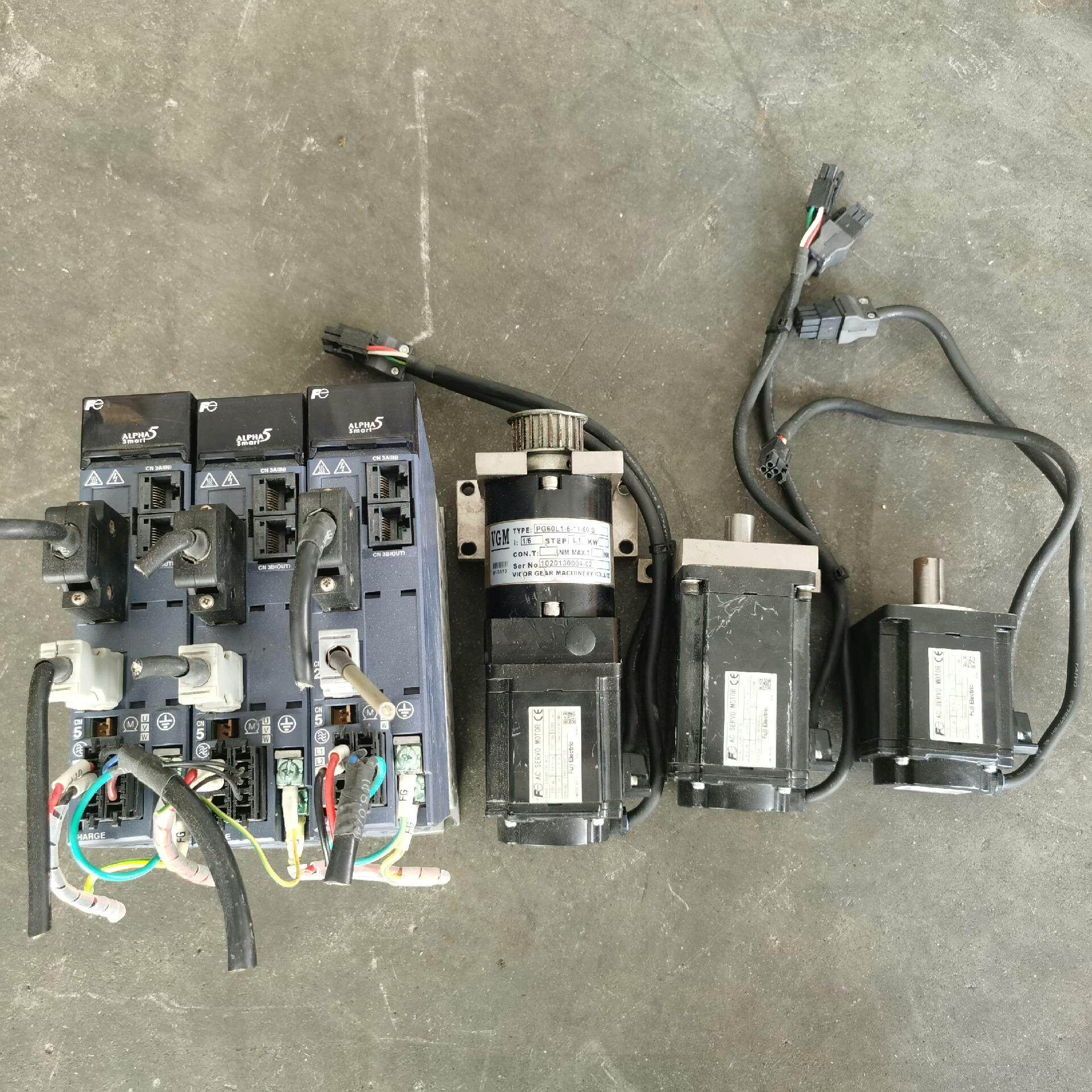 富士伺服驱动器RYH401F5-VV2＋GYS401D5-R~询价