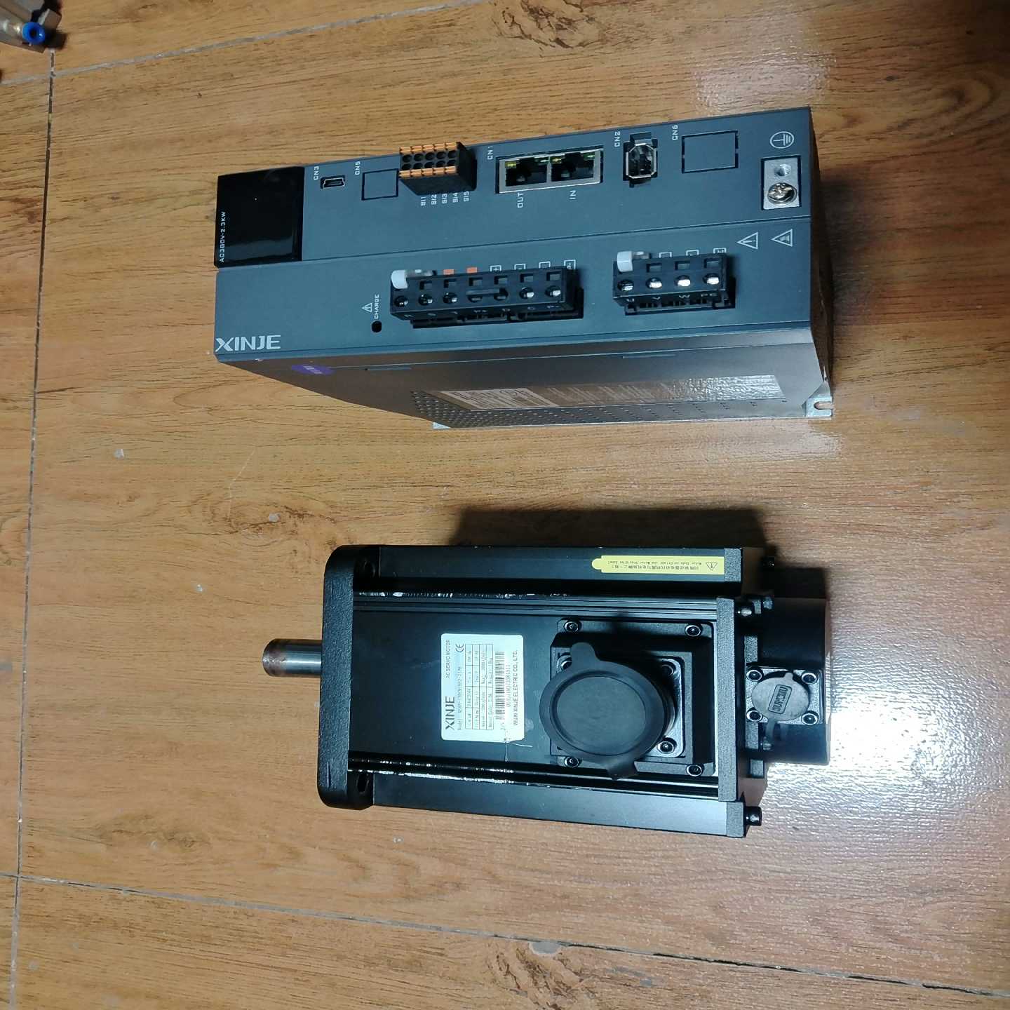 信捷1.8kw总线伺服电机DS5C1-42P3-PTA，电机（佳毅工控）