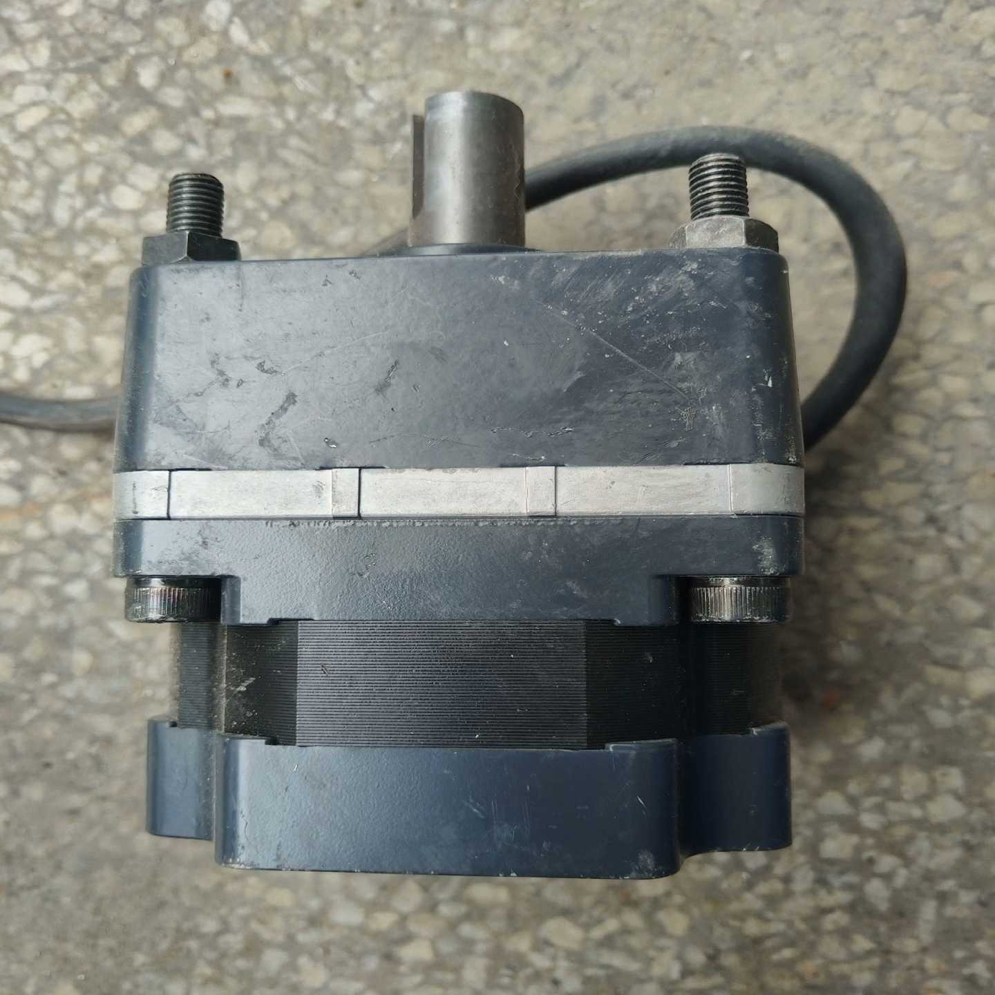 询价~东方电机FBLM575W-GFB，减速机GFB5G10，成色