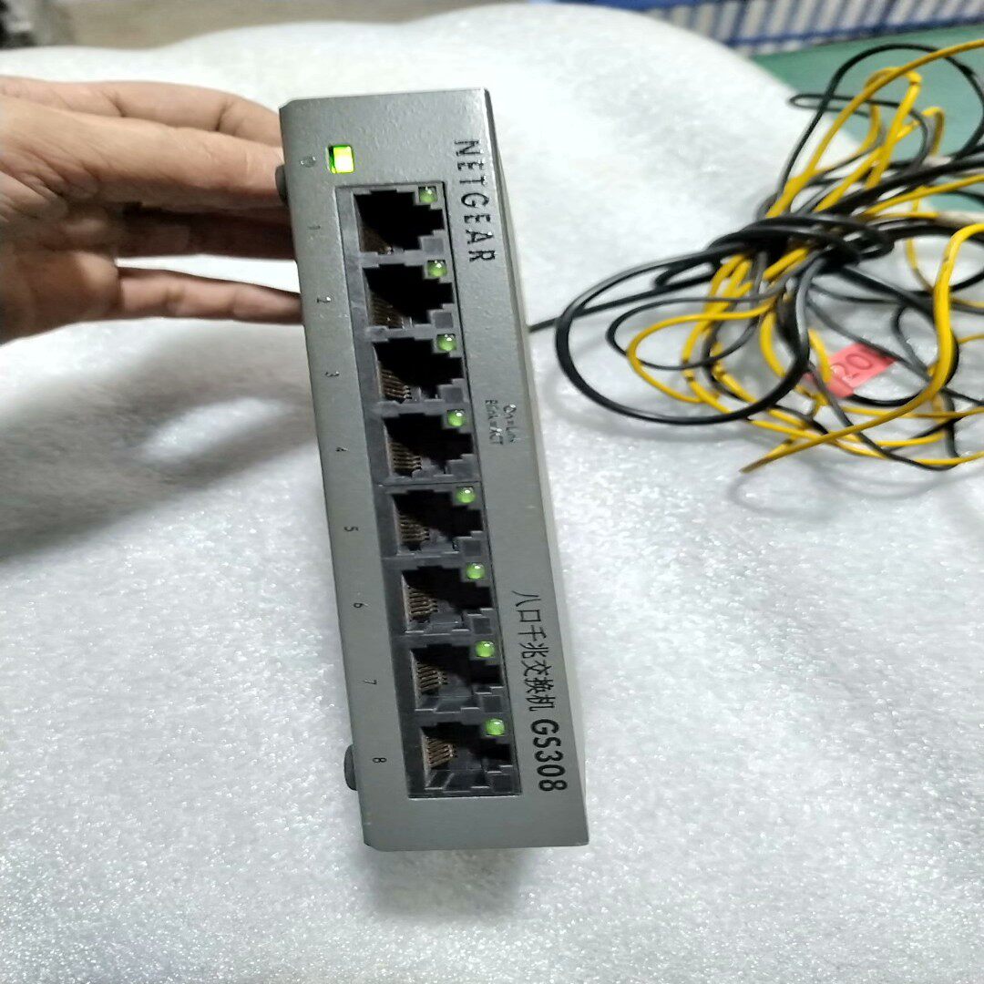 【议价】美国网件NETGEAR FS308  8端口百兆交换机
