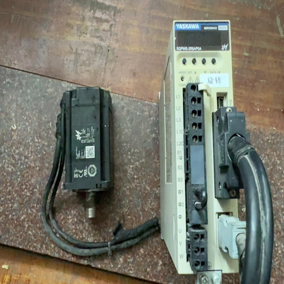 议价安川伺服驱动器：SGPMS-2R5APOA 450W