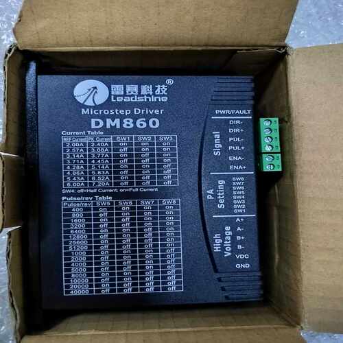 雷赛步进电机驱动器 DM860一台，少一个接线端子，如图~询价