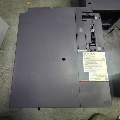 三菱伺服驱动器11KW MR-J3-11KB4 功~询价