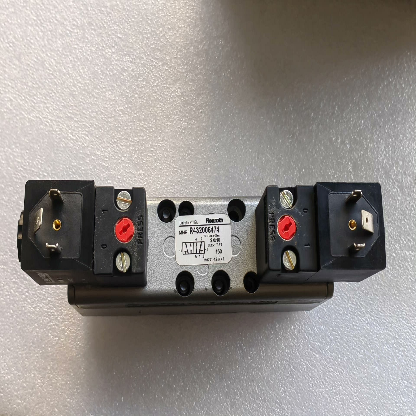 Rexroth力士乐二位五通电磁阀，5/224V-DC，{议价}