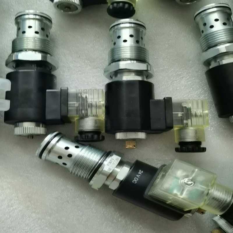 意大利伦联LUEN插装阀电磁阀005561E00，常闭型，看（豆豆设