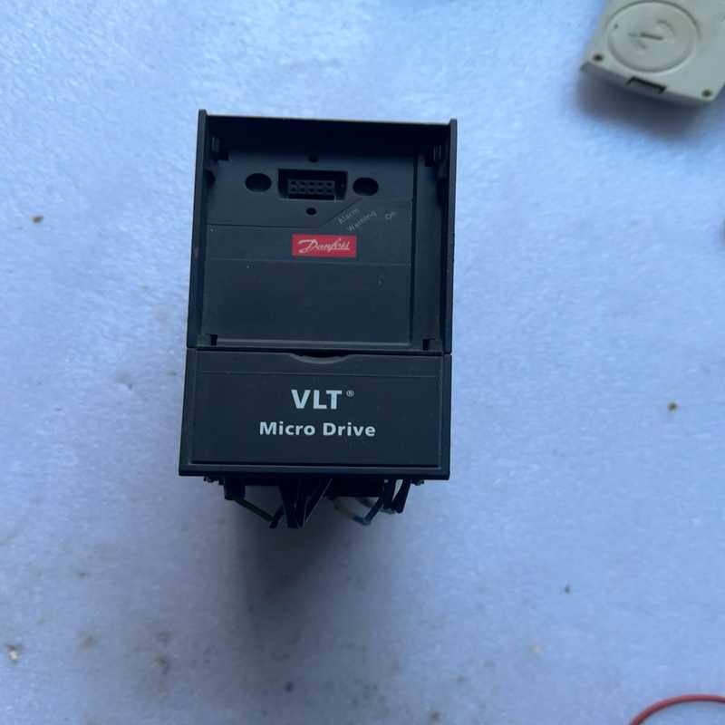 议~丹佛斯变频器 FC-051PK37T4E20H，0.37千瓦