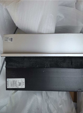 Laird温控模块，成色如图所示。（咳咳电子）