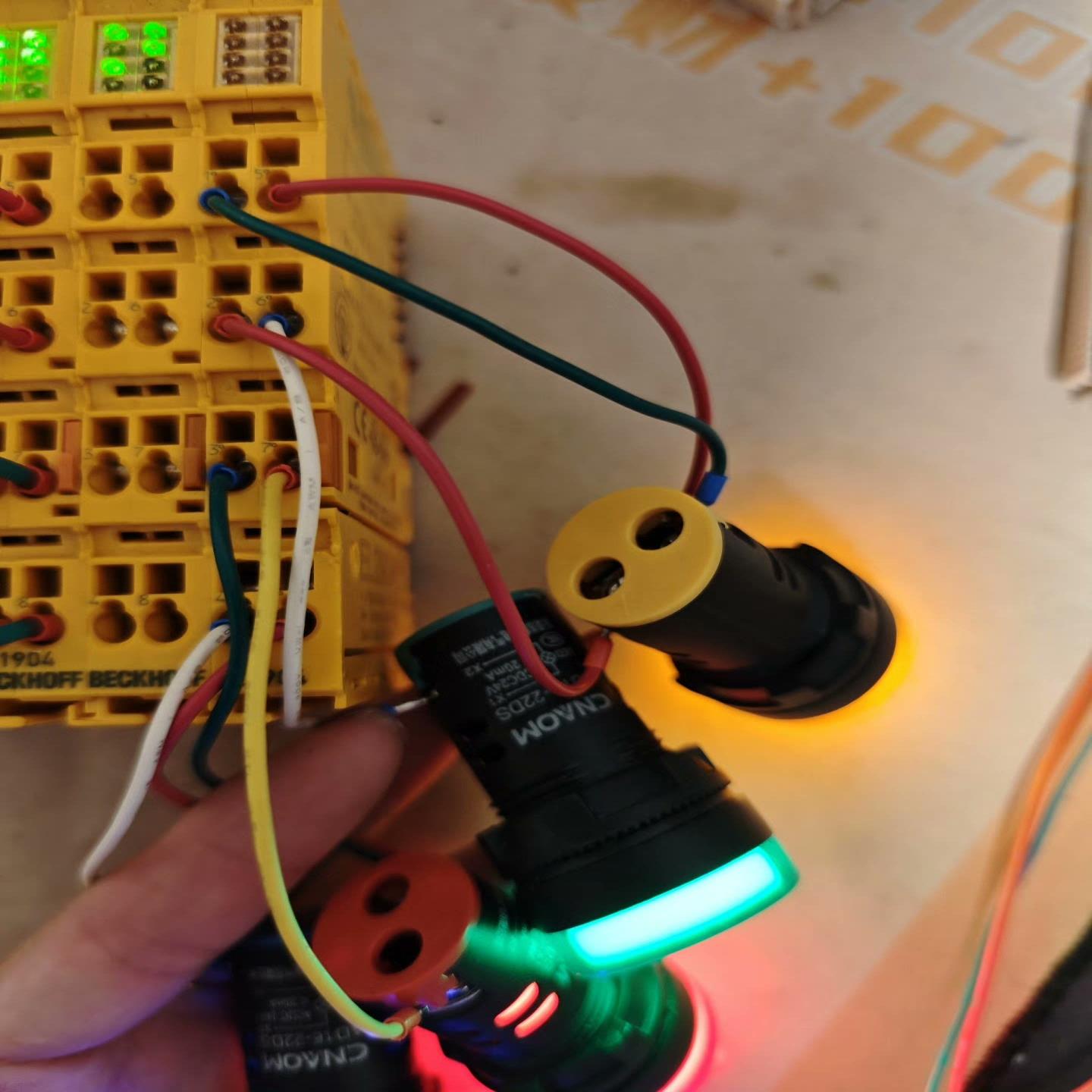 (询价)倍福EL2904，成色一般，的直接拍