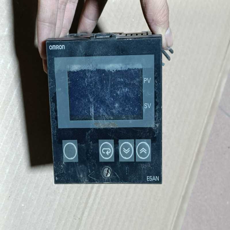 原装拆机欧姆龙温控器E5AN-Q3HMT-500（瓠子电子）