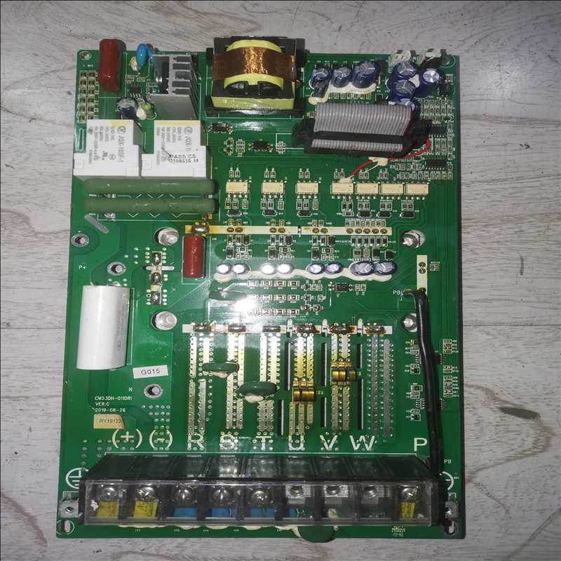 询价~SUNYE日业变频器11G电源驱动板CM530H-011DR