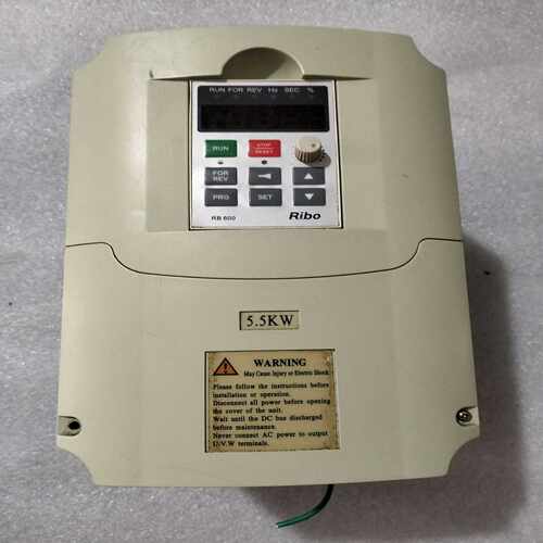日博变频器RB600-III-35R5GB  5.5KW~询价